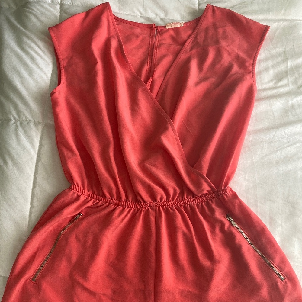 Romper - Picture 1 of 4